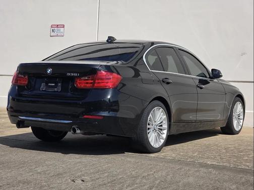2012 BMW 335 335i