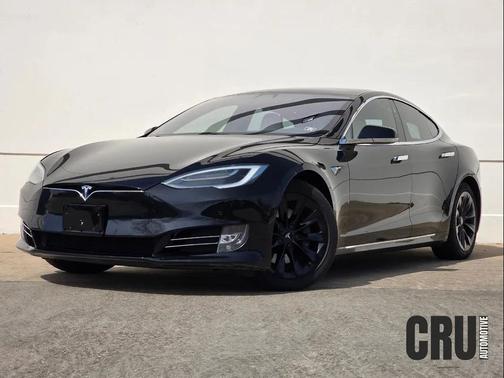 2020 Tesla Model S Long Range Plus
