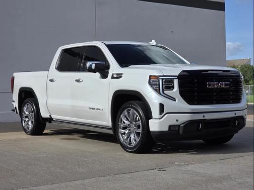 White Frost Tricoat 2023 GMC Sierra 1500 Denali