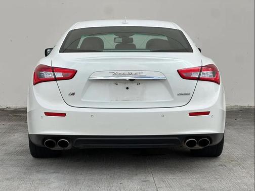 2014 Maserati Ghibli S Q4