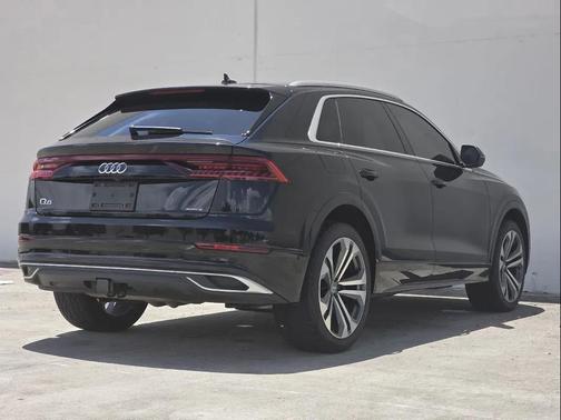 2019 Audi Q8 3.0T Premium Plus