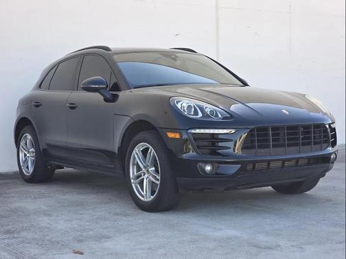 2018 Porsche Macan 