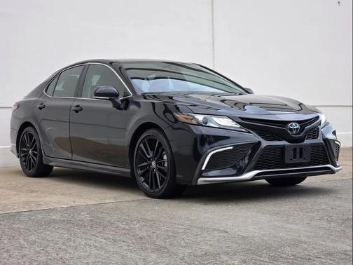 Midnight Black Metallic 2024 Toyota Camry XSE