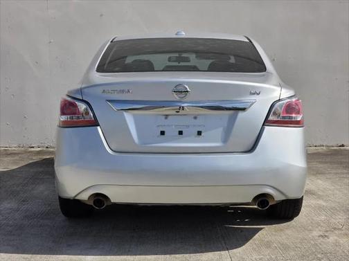 2015 Nissan Altima 2.5 SV
