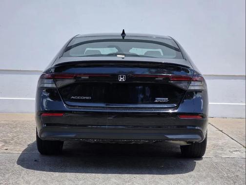 2024 Honda Accord Hybrid Base