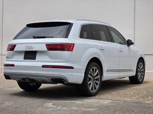 2019 Audi Q7 55 Prestige