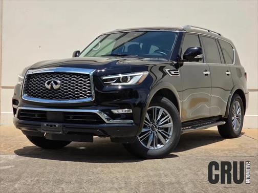 2022 INFINITI QX80 Luxe