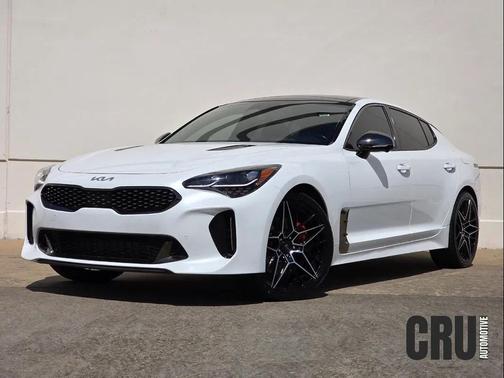 2023 Kia Stinger GT2