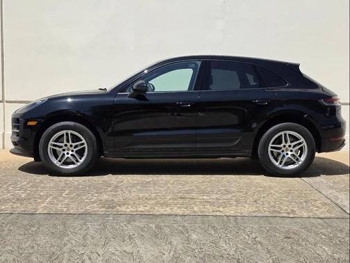 2019 Porsche Macan Base