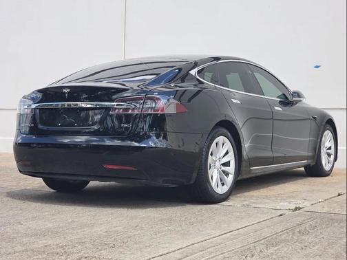Black 2018 Tesla Model S 75D