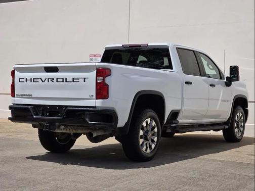 2024 Chevrolet Silverado 2500 Custom