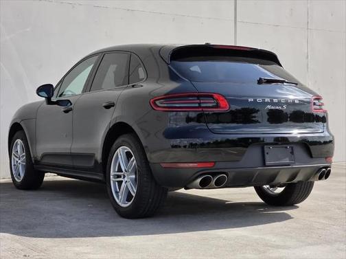 2018 Porsche Macan Base