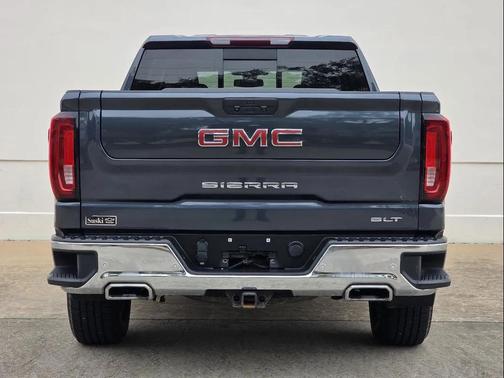 Dark Sky Metallic 2022 GMC Sierra 1500 SLT