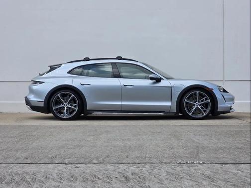 Dolomite Silver Metallic 2021 Porsche Taycan 4S