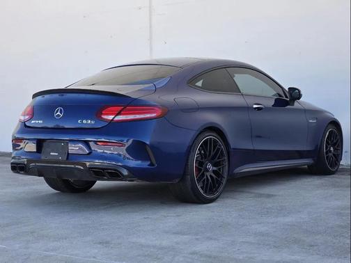 2017 Mercedes-Benz AMG C 63 S