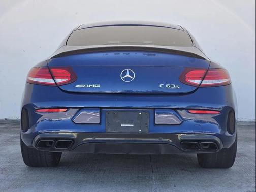 2017 Mercedes-Benz AMG C 63 S