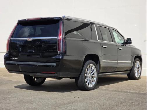 2019 Cadillac Escalade ESV Premium Luxury