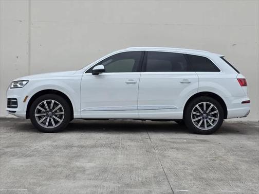 2019 Audi Q7 45 Premium