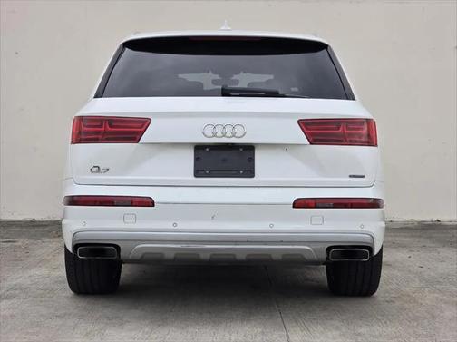 2019 Audi Q7 45 Premium