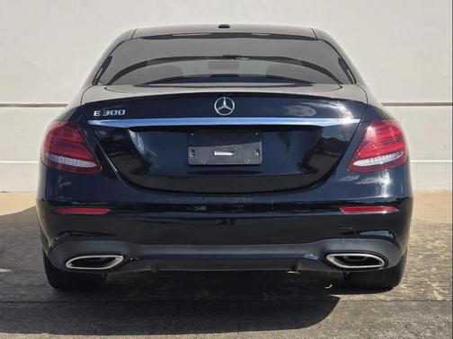 2019 Mercedes-Benz E-Class 