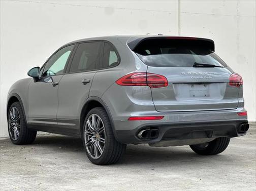2016 Porsche Cayenne Turbo