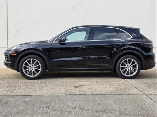 2020 Porsche Cayenne Base