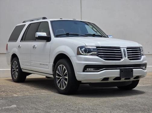 2016 Lincoln Navigator Select