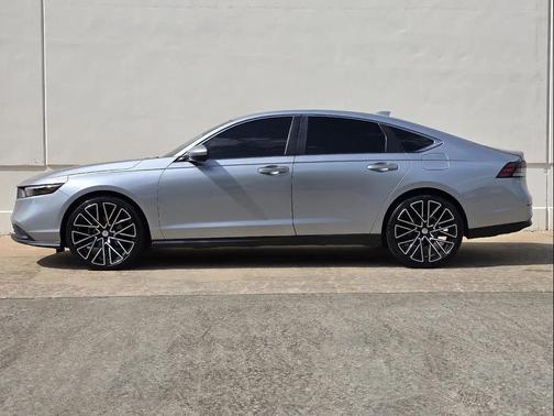 2023 Honda Accord LX 1.5T