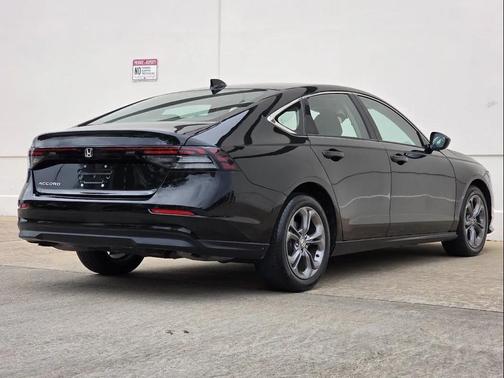 Crystal Black Pearl 2023 Honda Accord EX