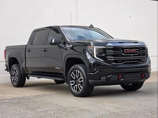 Onyx Black 2025 GMC Sierra 1500 AT4