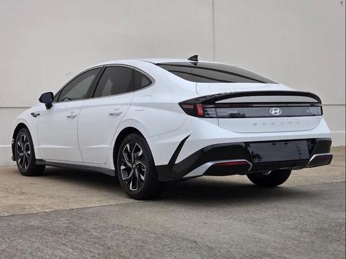 Serenity White 2025 Hyundai SONATA SEL