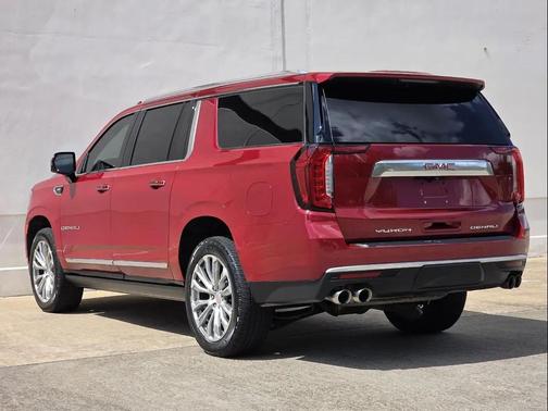 Cayenne Red Tintcoat 2022 GMC Yukon XL Denali