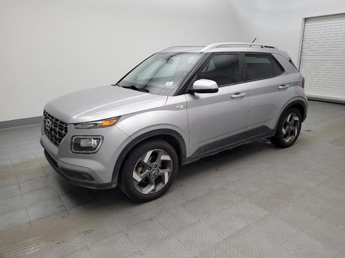2023 Hyundai VENUE SEL