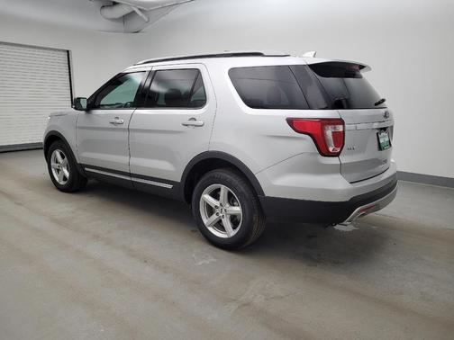 Bronze Fire Metallic Tinted Clearcoat 2016 Ford Explorer XLT
