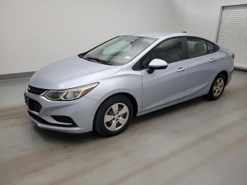 Silver Ice Metallic 2017 Chevrolet Cruze LS