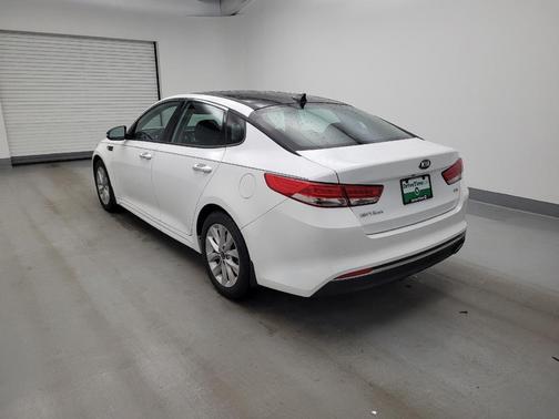 Snow White Pearl 2018 Kia Optima EX