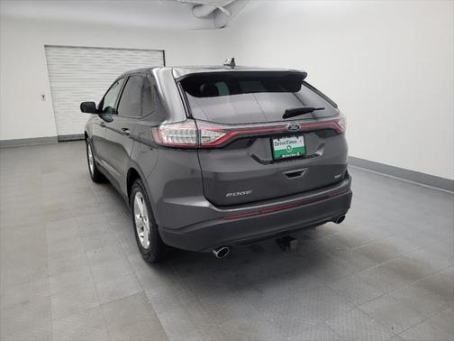 2015 Ford Edge SE