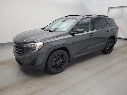 Graphite Gray Metallic 2020 GMC Terrain SLE