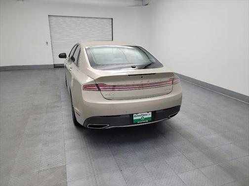 2017 Lincoln MKZ Base