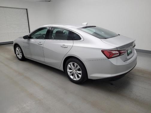 Silver Ice Metallic 2020 Chevrolet Malibu FWD LT