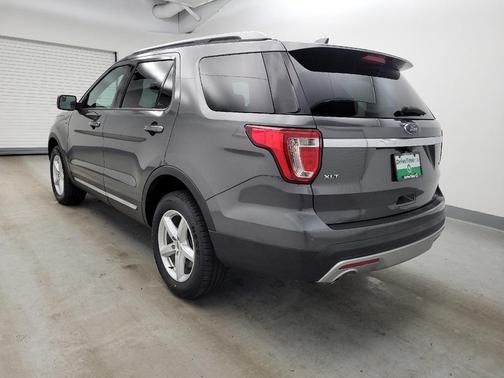 Gray 2017 Ford Explorer XLT