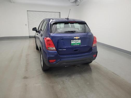 Blue Topaz Metallic 2017 Chevrolet Trax LS