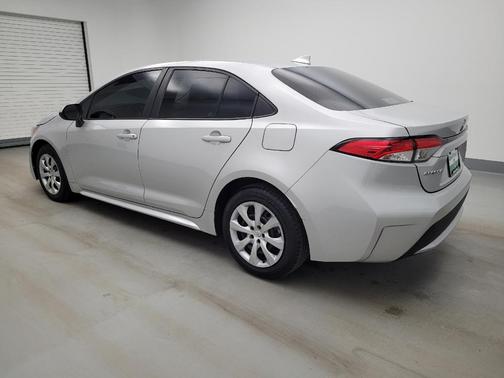 Classic Silver Metallic 2022 Toyota Corolla LE