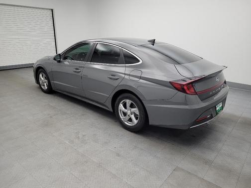 2022 Hyundai SONATA SE