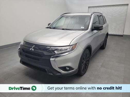 2020 Mitsubishi Outlander LE