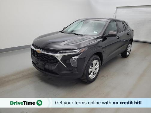 Mosaic Black Metallic 2024 Chevrolet Trax LS