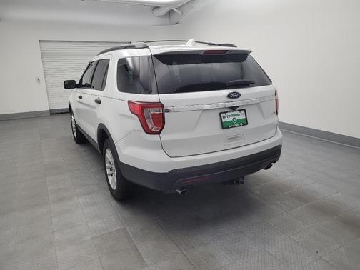 2016 Ford Explorer Base