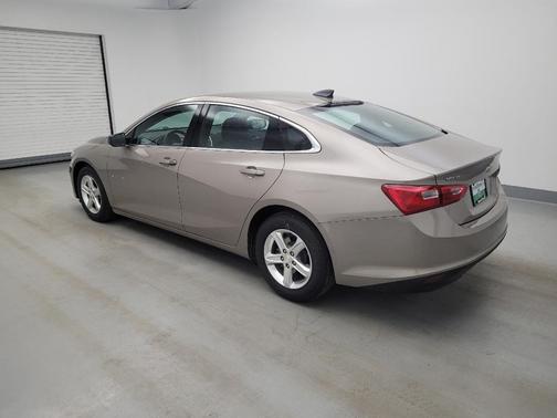 Gray 2022 Chevrolet Malibu 1LS