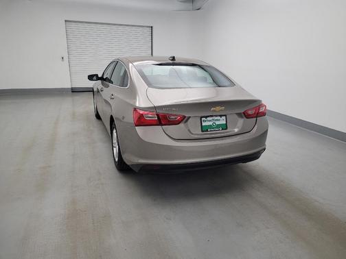 Gray 2022 Chevrolet Malibu 1LS