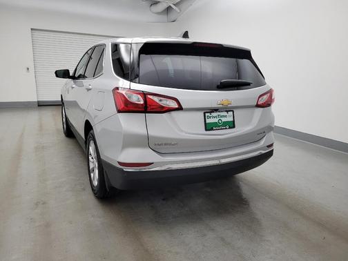 Silver Ice Metallic 2020 Chevrolet Equinox 1LT